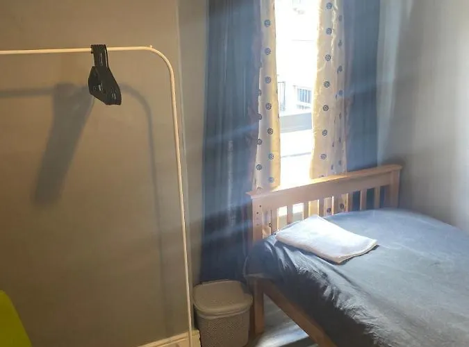 Budget Single Room